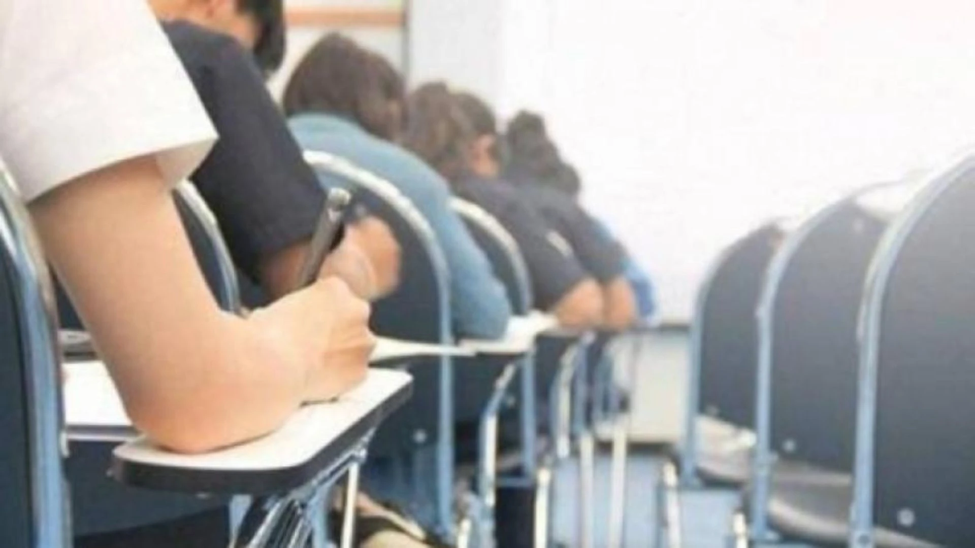 امتحانات التوجيهي تستأنف غدا بمبحثي رياضيات الاعمال وعلوم النفس والاجتماع