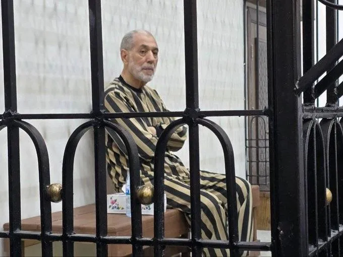محاكمة حسون تكشف أبعاد الدعم الديني للنظام السوري