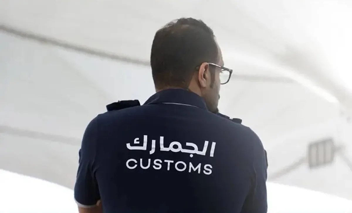 السعودية تعدل قواعد الإفصاح عند المنافذ لتصبح أكثر تشددا