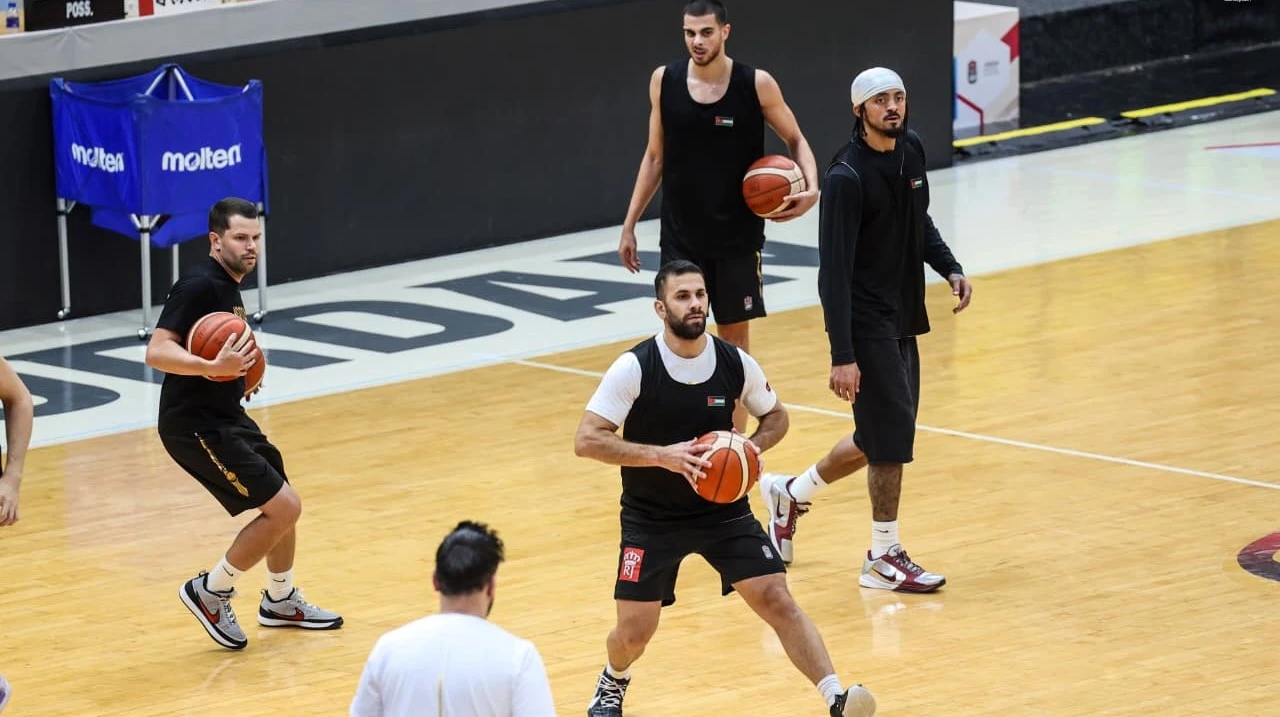 المنتخب الوطني لكرة السلة يستعد لمواجهات حاسمة في التصفيات الآسيوية