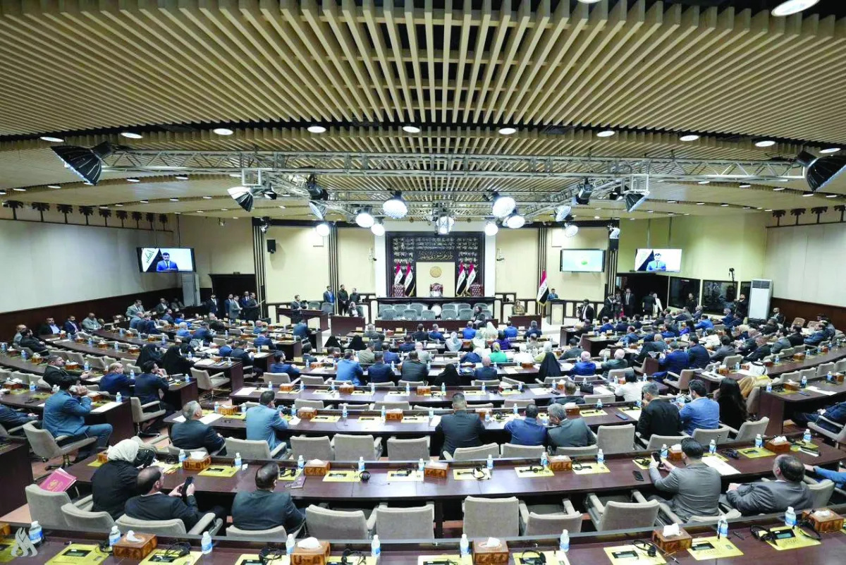 تساؤلات حول مصير 140 مليار دولار في العراق