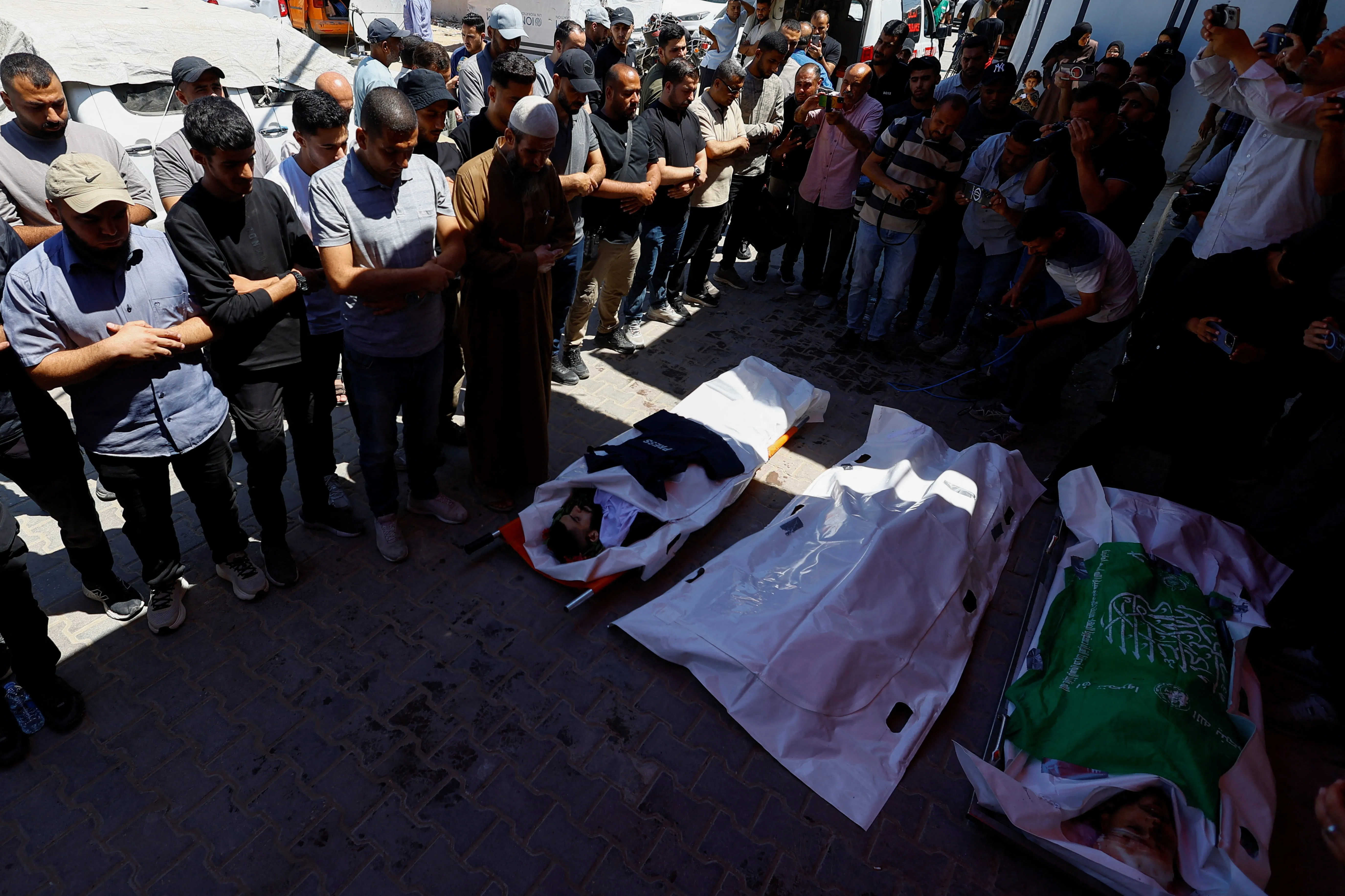 تصعيد عسكري في غزة واستشهاد ثلاثة فلسطينيين في غارة جديدة