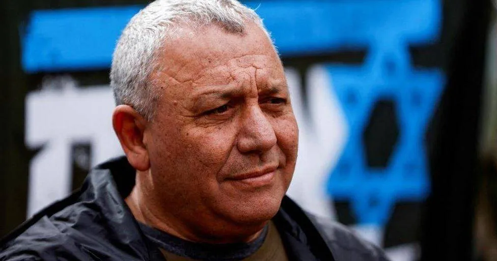 أيزنكوت يطلق حملته الانتخابية لمنافسة نتنياهو على رئاسة الحكومة