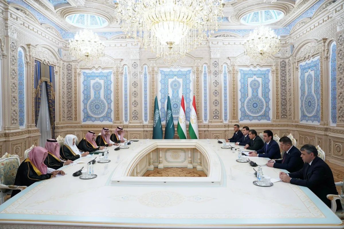 تعزيز التعاون البرلماني بين السعودية وطاجيكستان في دوشنبه