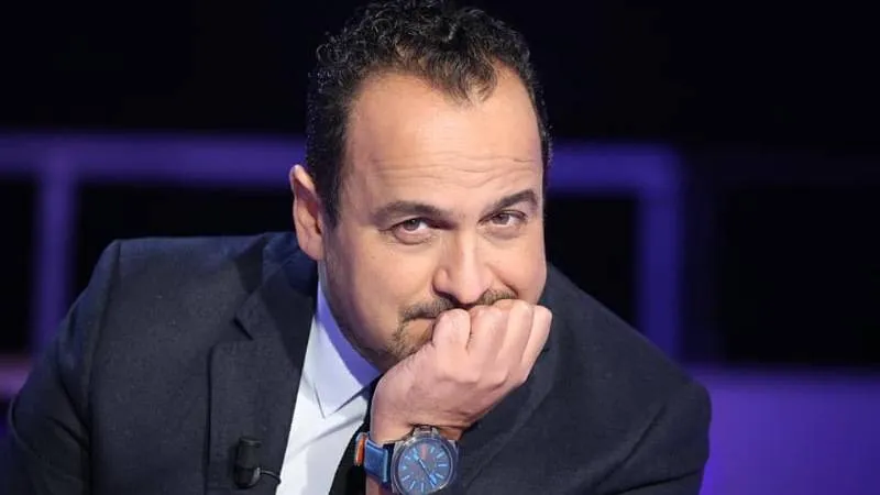 فرنسا تعزز جهودها لدعم صحافي محبوس في تونس