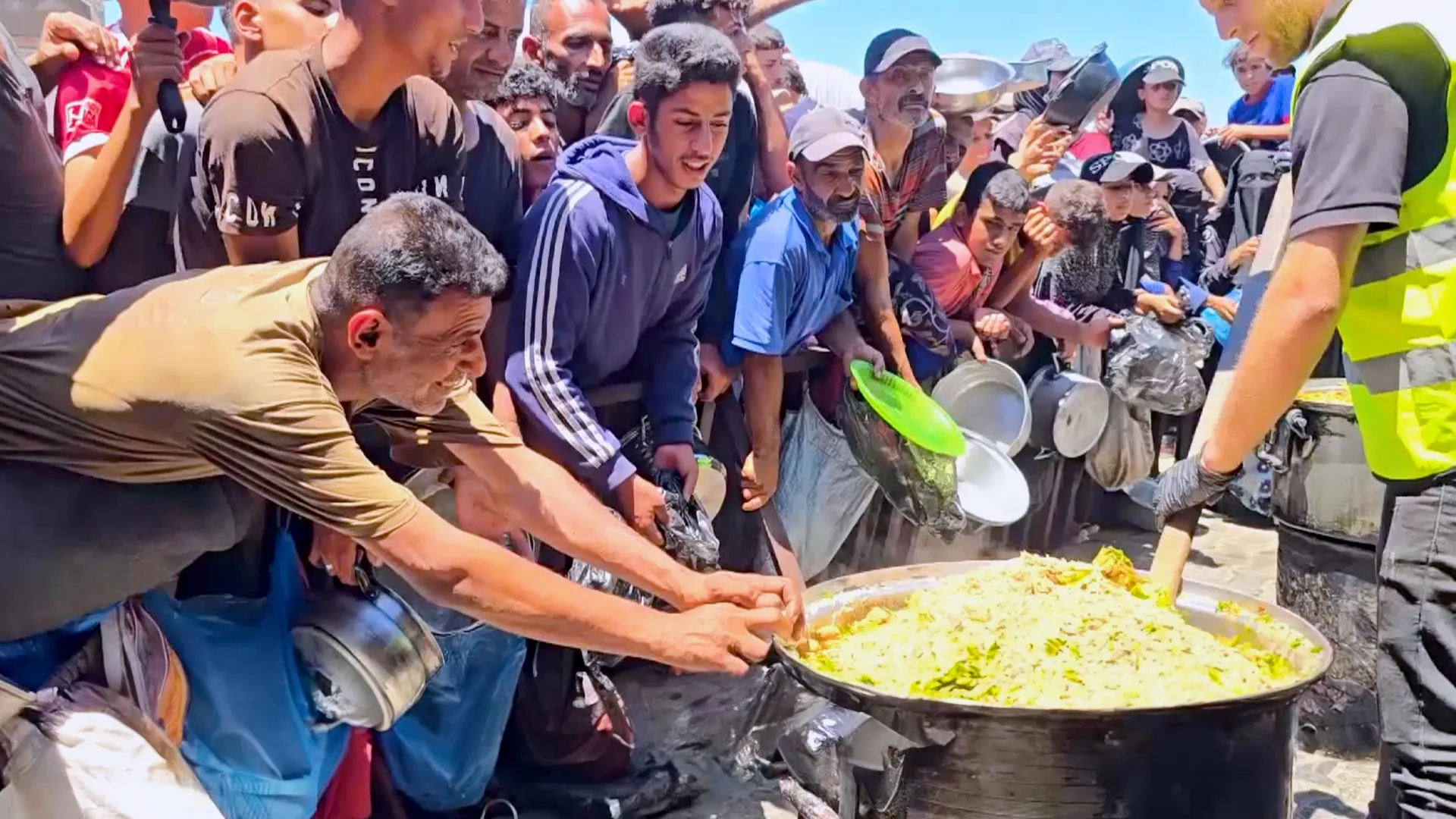 معاناة إنسانية مستمرة في غزة بعد ألف يوم من الحرب