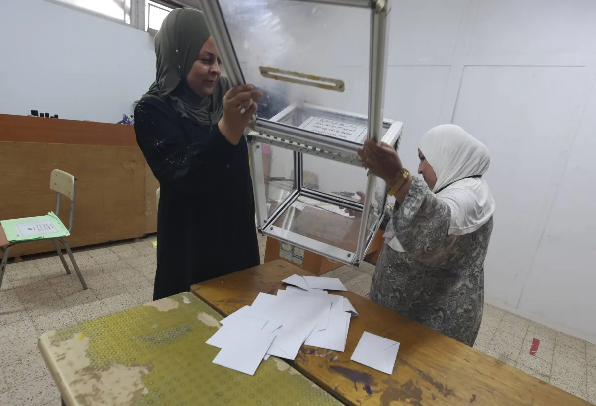 مشاركة الناخبين في الانتخابات التشريعية الجزائرية تسجل أدنى مستوياتها التاريخية