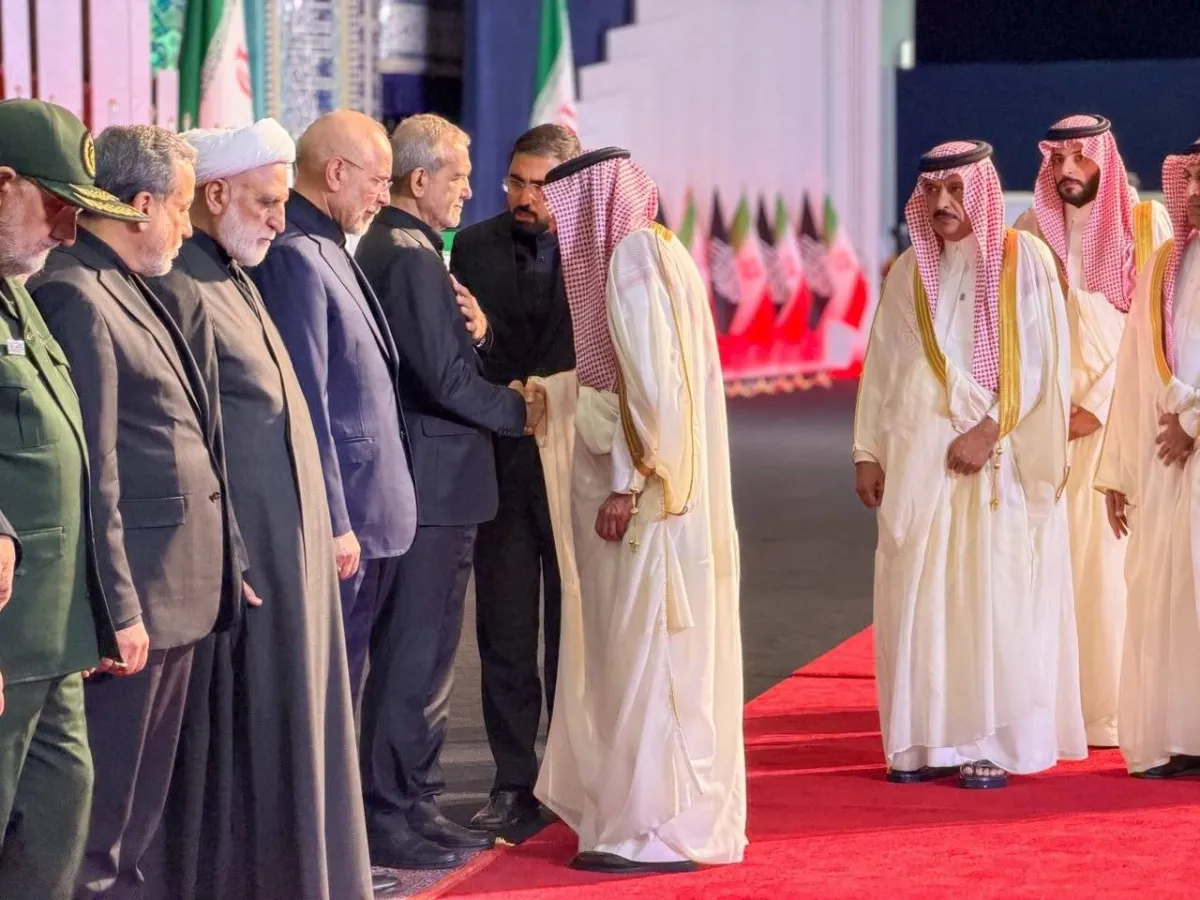 تعازي سعودية للرئيس الإيراني في وفاة المرشد السابق