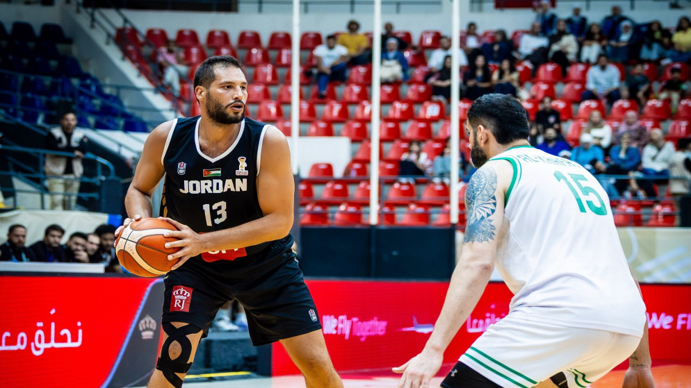 المنتخب الوطني لكرة السلة يحقق فوزا كبيرا على العراق في التصفيات الآسيوية