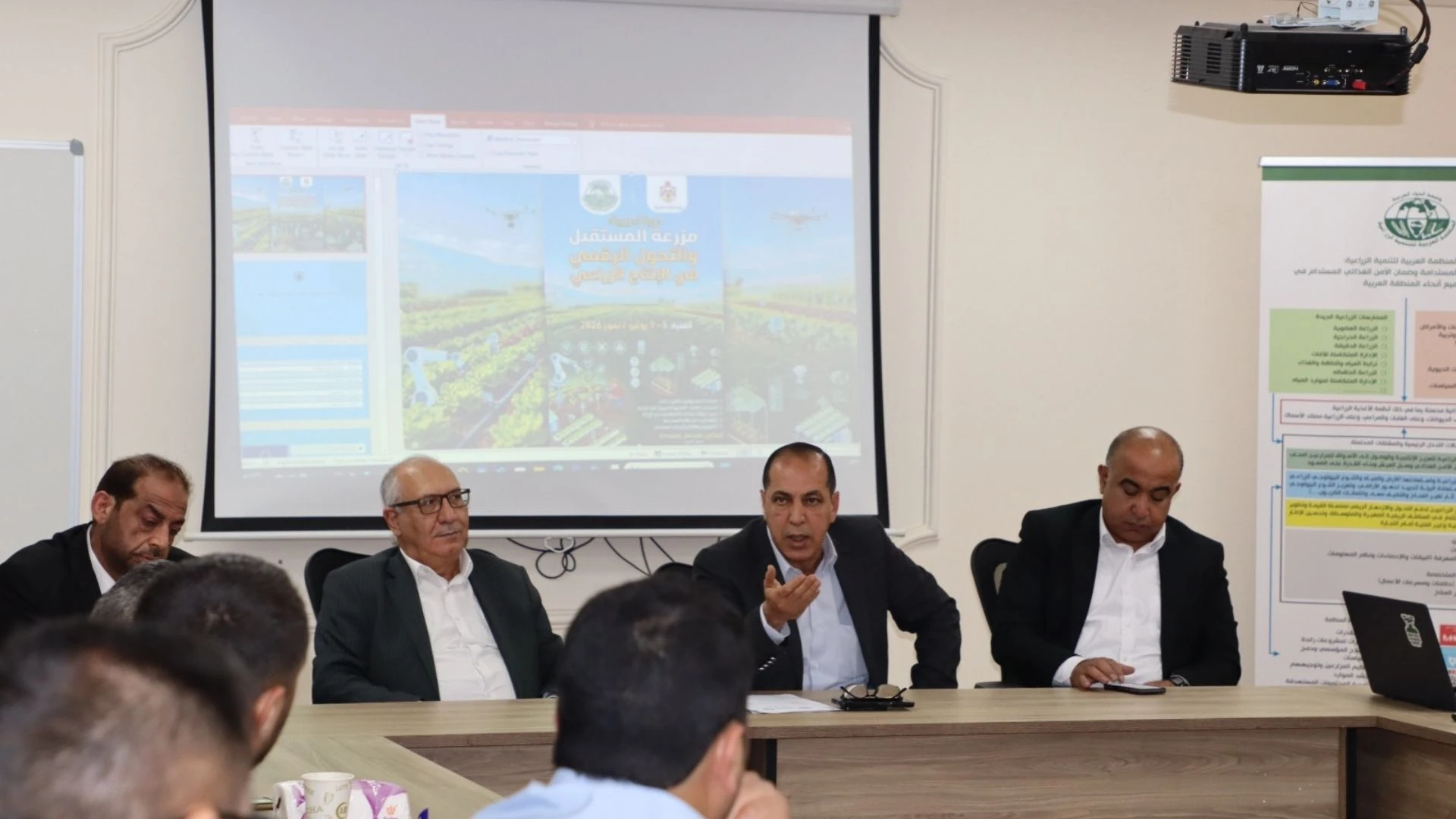 تدريب متقدم حول الزراعة الذكية في عمان