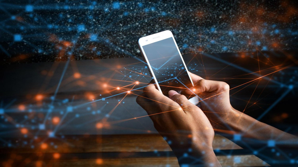 ارتفاع ملحوظ في اشتراكات الاتصالات والنمو مستمر