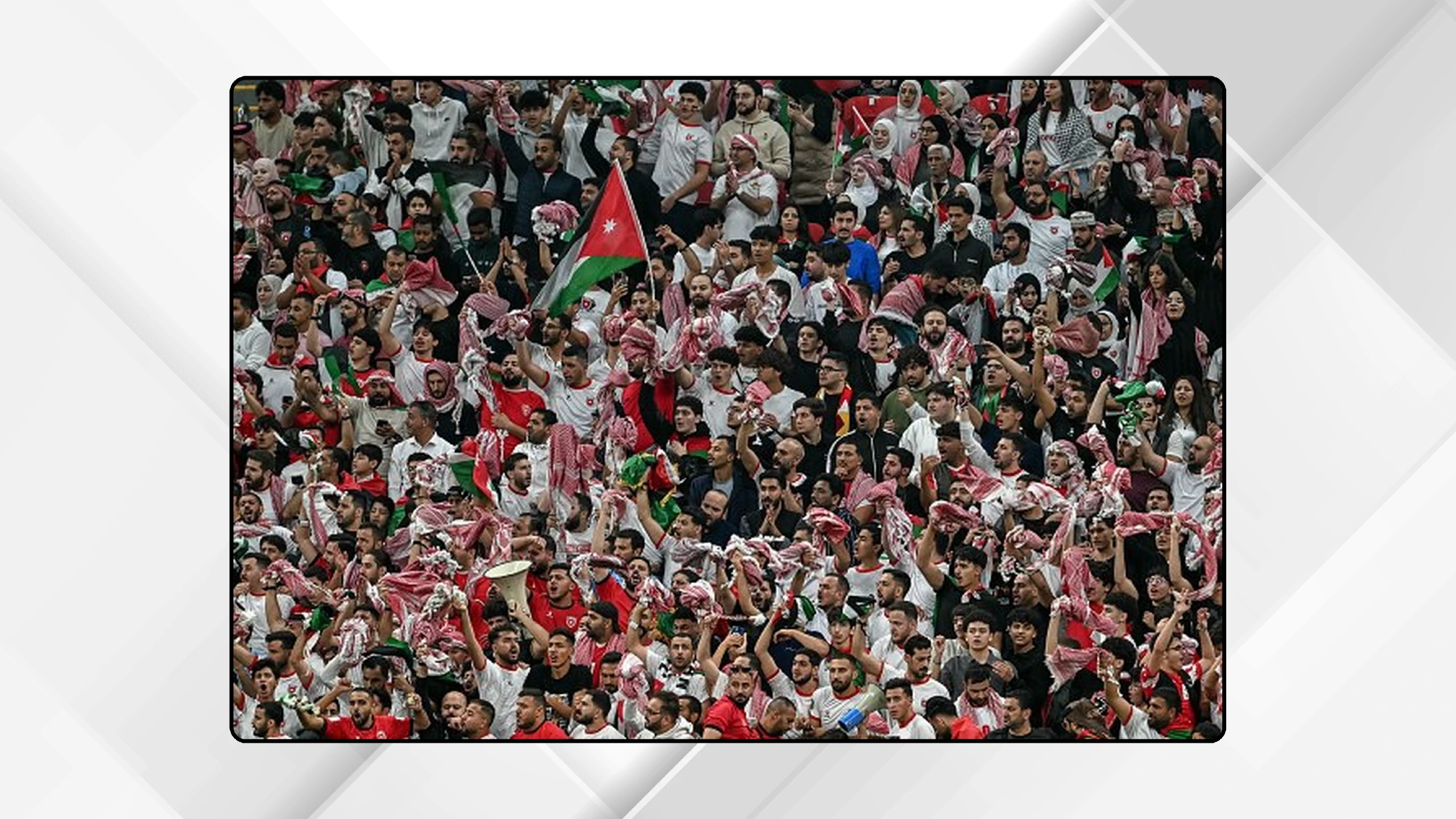 آمال الجماهير الأردنية تتجدد بموسم كروي متميز بعد إنجاز النشامى