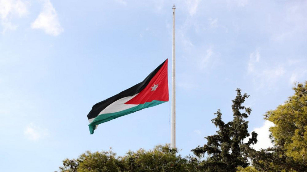 حالة حداد عام في المملكة بوفاة الأمير حمد بن خليفة آل ثاني