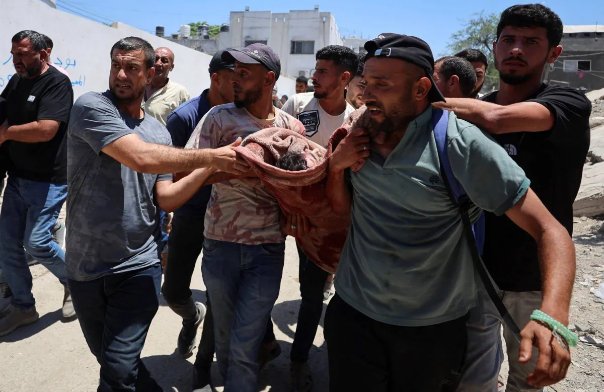 غارة جوية تسفر عن مقتل 8 فلسطينيين في غزة بينهم ضابط كبير