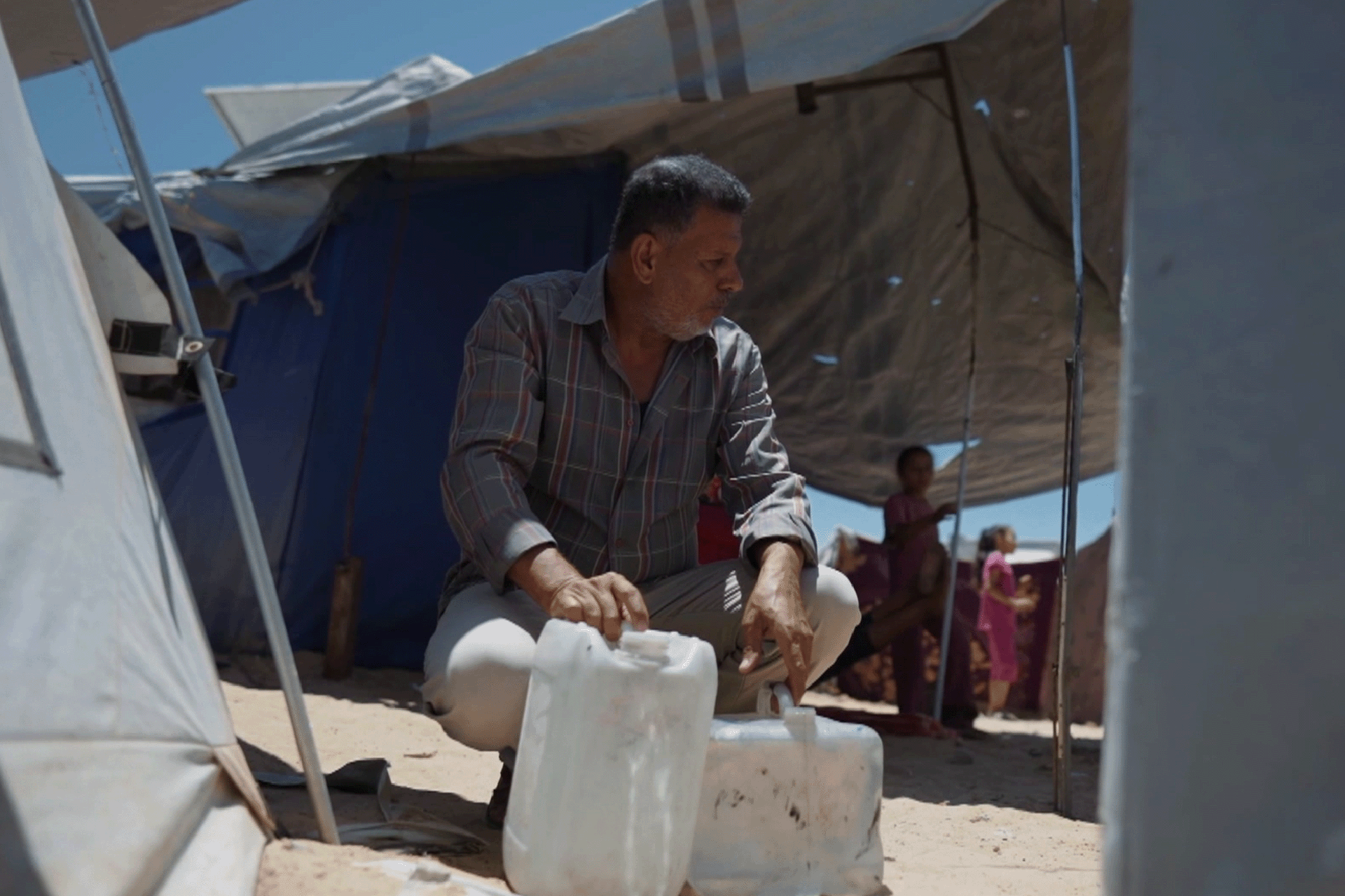 أزمة مياه خانقة تهدد حياة الفلسطينيين في نابلس