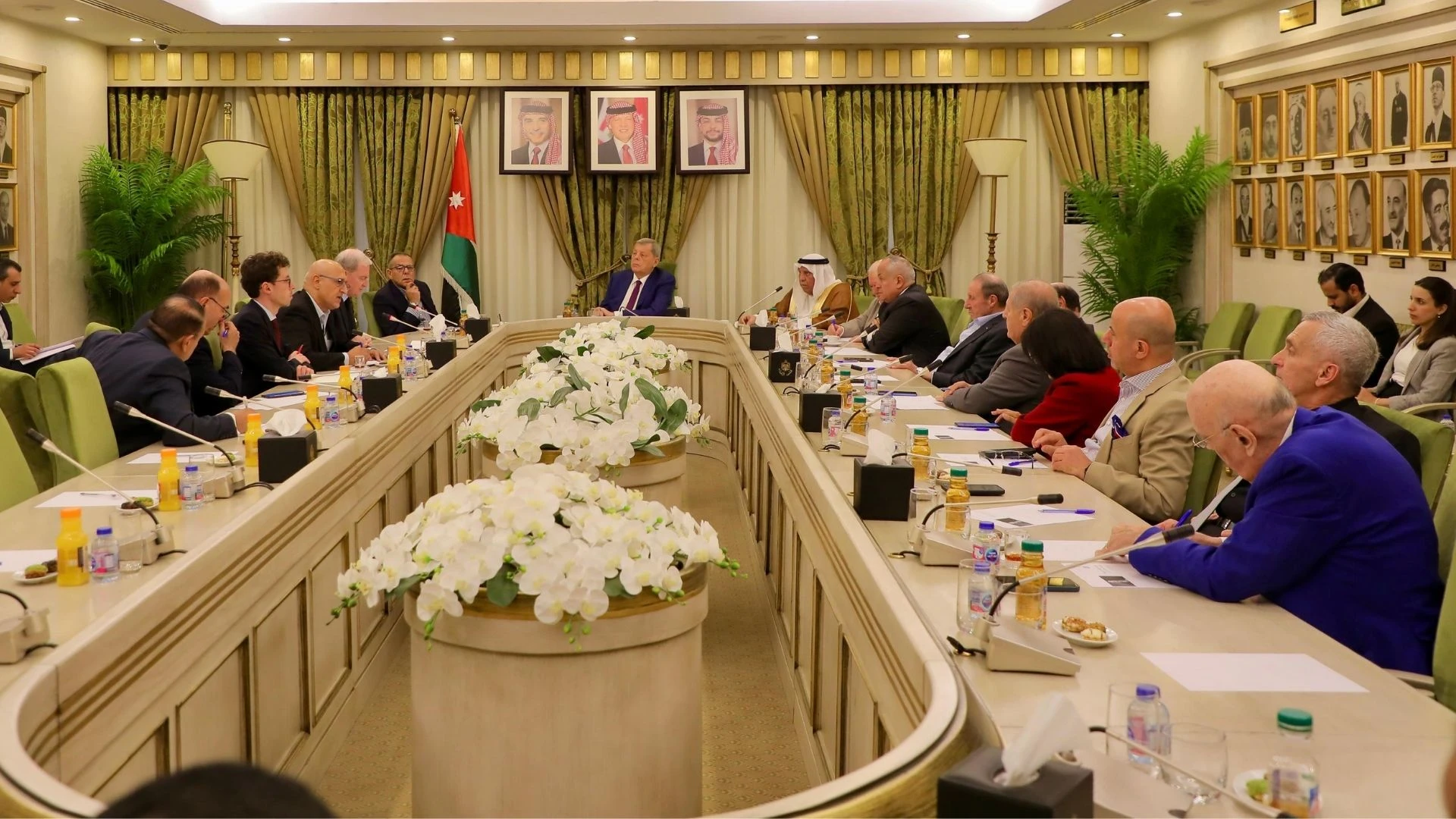 تعاون استراتيجي بين الأردن وفرنسا لمواجهة الأوضاع في فلسطين