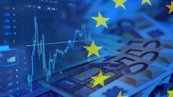 تراجع مؤشرات الأسهم الأوروبية وسط توترات عالمية