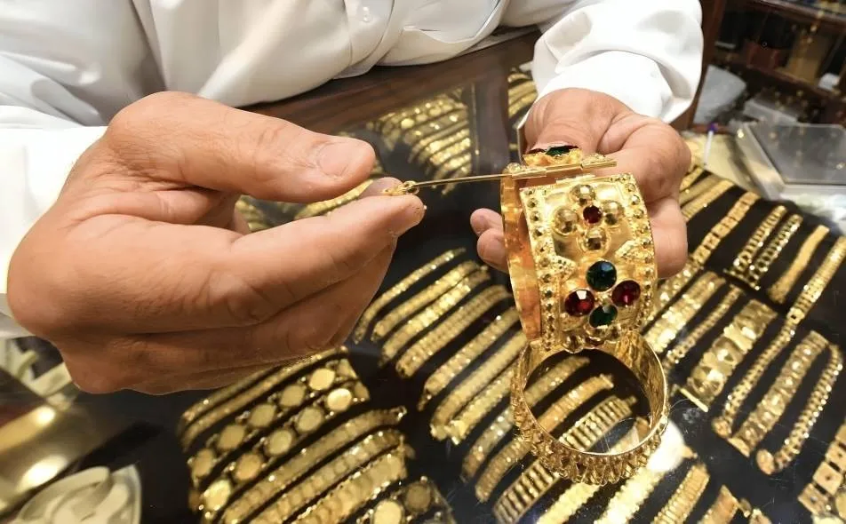 قرار شراء الذهب: هل حان الوقت أم يجب الانتظار