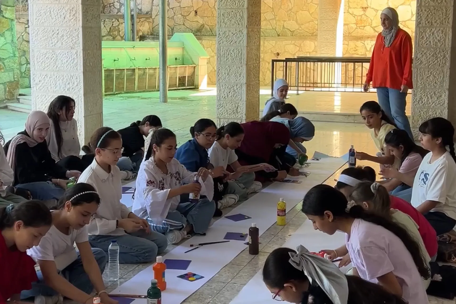 تعليم الأطفال في مواجهة التحديات: المدارس الصيفية في الضفة الغربية