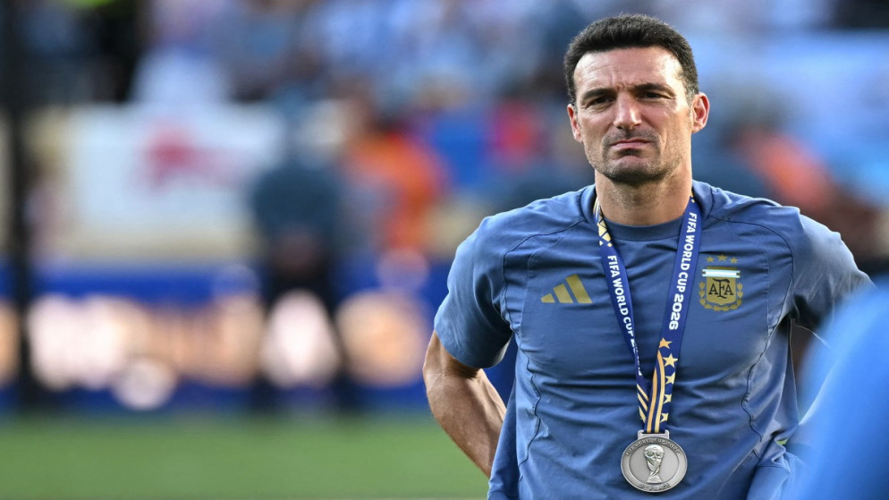 سكالوني يعترف بتفوق إسبانيا بعد خسارة الأرجنتين في نهائي كأس العالم