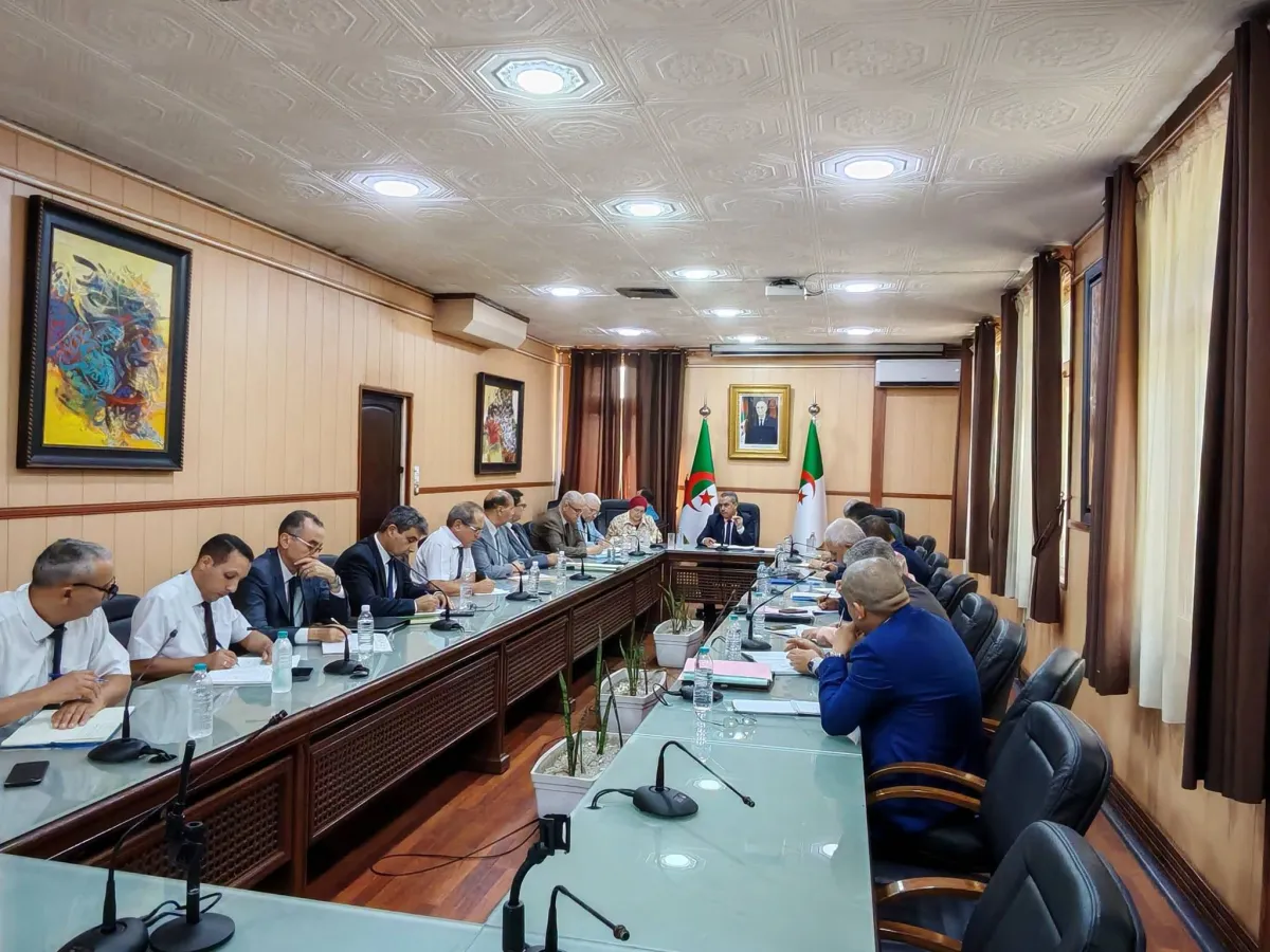 معركة الهوية واللغات في الجزائر تشتعل مجددا بقرارات التعليم الجديدة