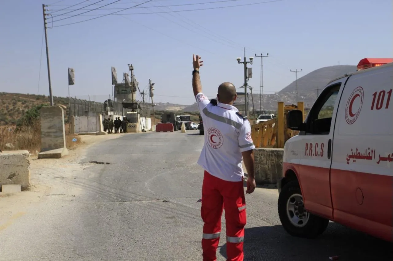 تصاعد حدة التوتر في نابلس واصابات في صفوف الفلسطينيين