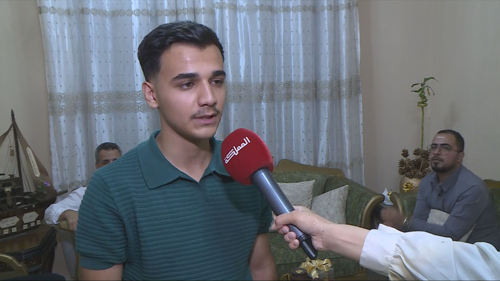طموح لا يعرف المستحيل.. طالب من العقبة يقتنص معدل 99.5 في التوجيهي