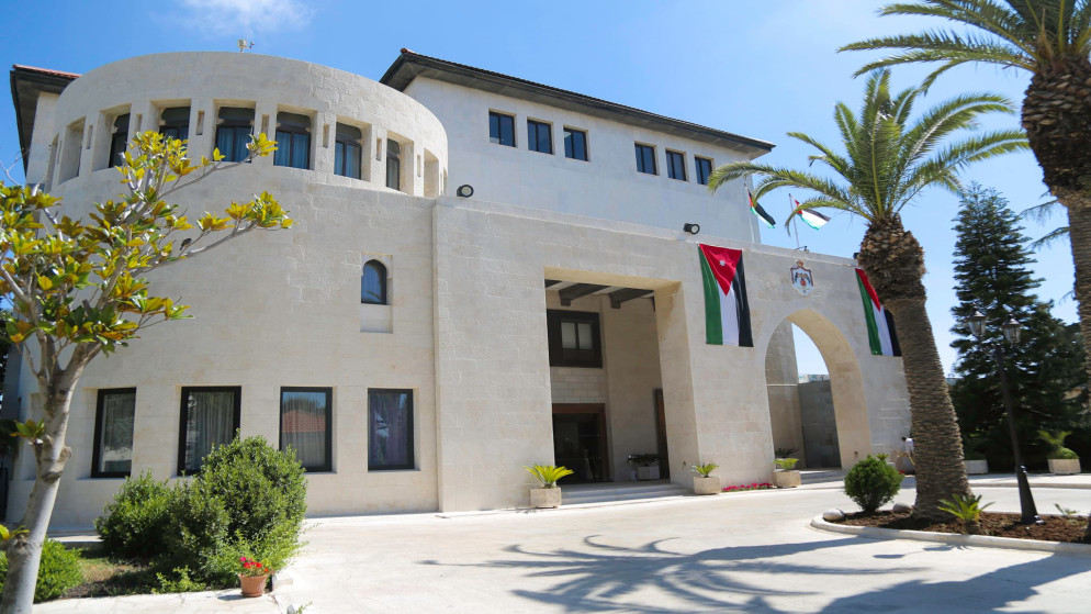 هيكلة جديدة في الحكومة الاردنية وتغييرات واسعة تشمل امانة عمان والغرف الصناعية