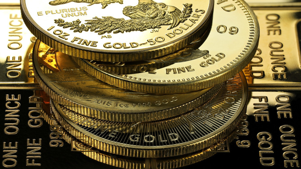 الذهب يلامس قمة جديدة وسط ترقب عالمي لبيانات التضخم الاميركية