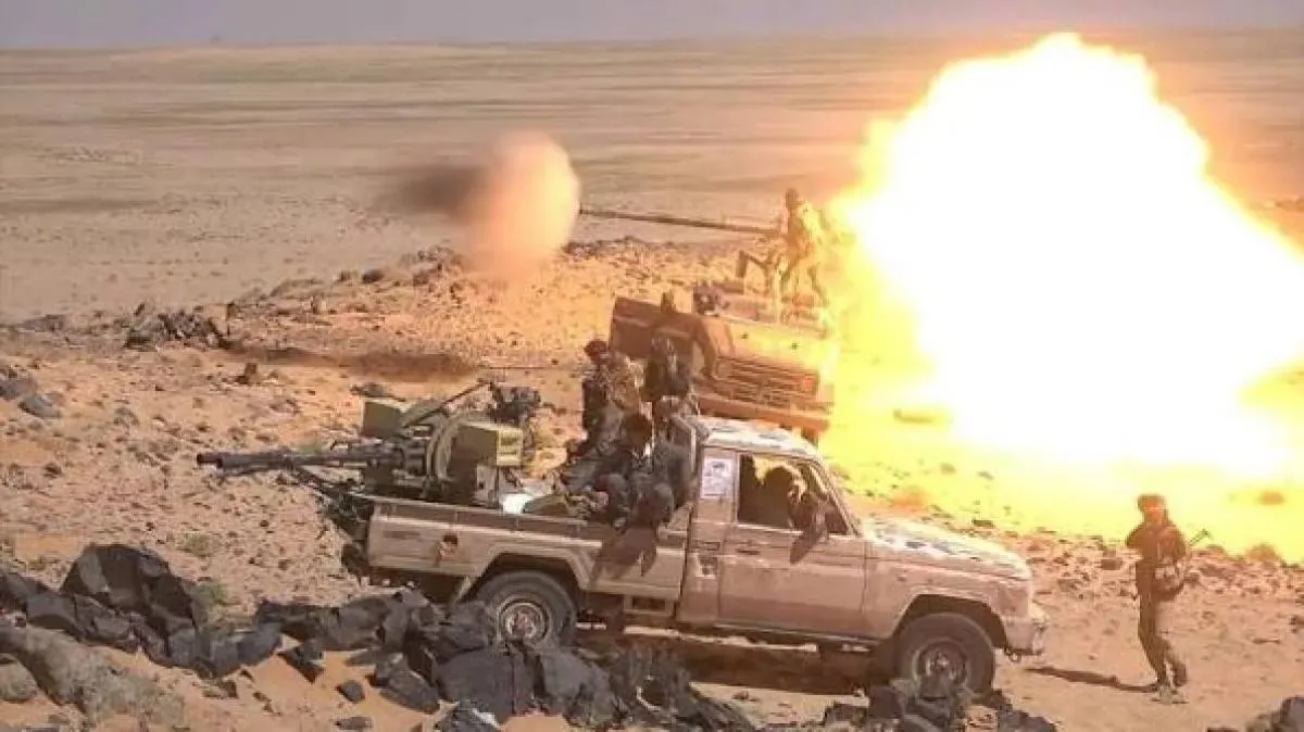 اليمن يواجه تصعيد الحوثي برد عسكري حازم وجبهات موحدة