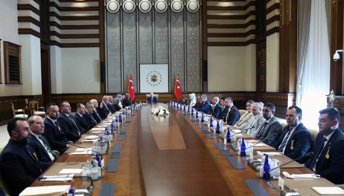 اردوغان يفتح ملفات المصالحة في لقاء حاسم مع وفد ايمرالي