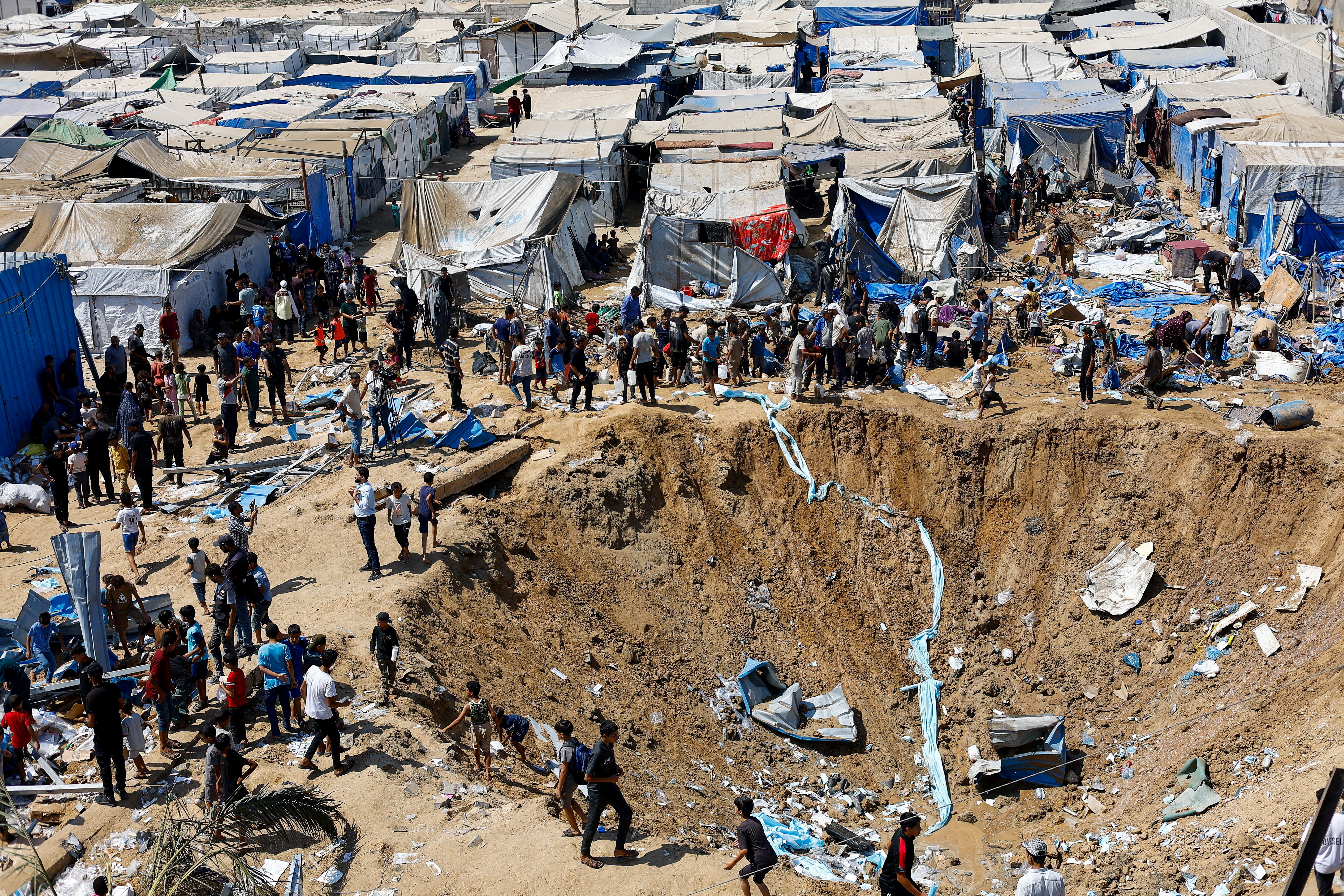 مأساة النزوح في غزة تتفاقم مع بقاء ملايين الفلسطينيين بلا مأوى آمن