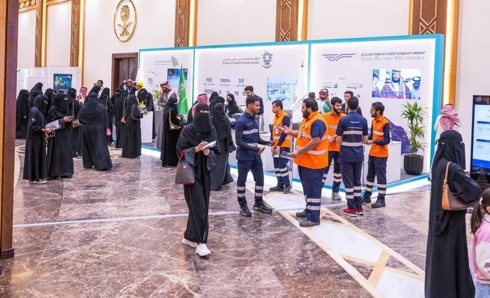 قفزة نوعية في سوق العمل السعودي مع انضمام مئات الالاف من الكفاءات الوطنية