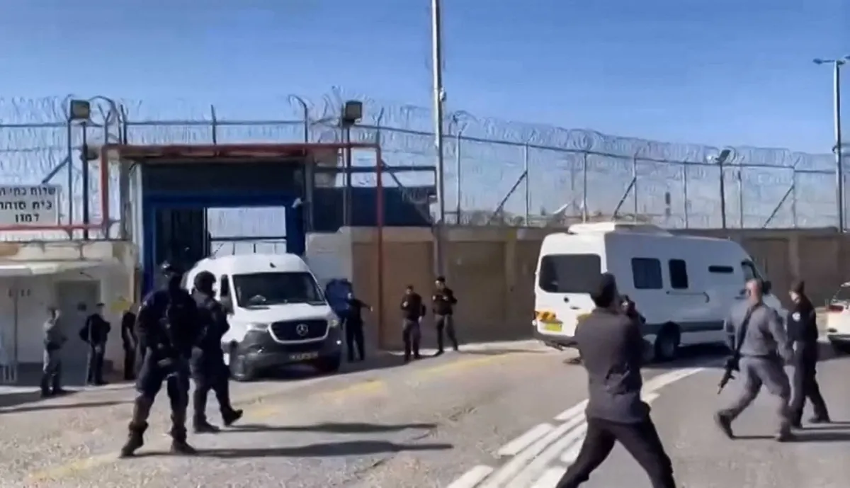 تفشي مرض الجرب بين الاسيرات في سجن الدامون وسط ظروف اعتقال قاسية