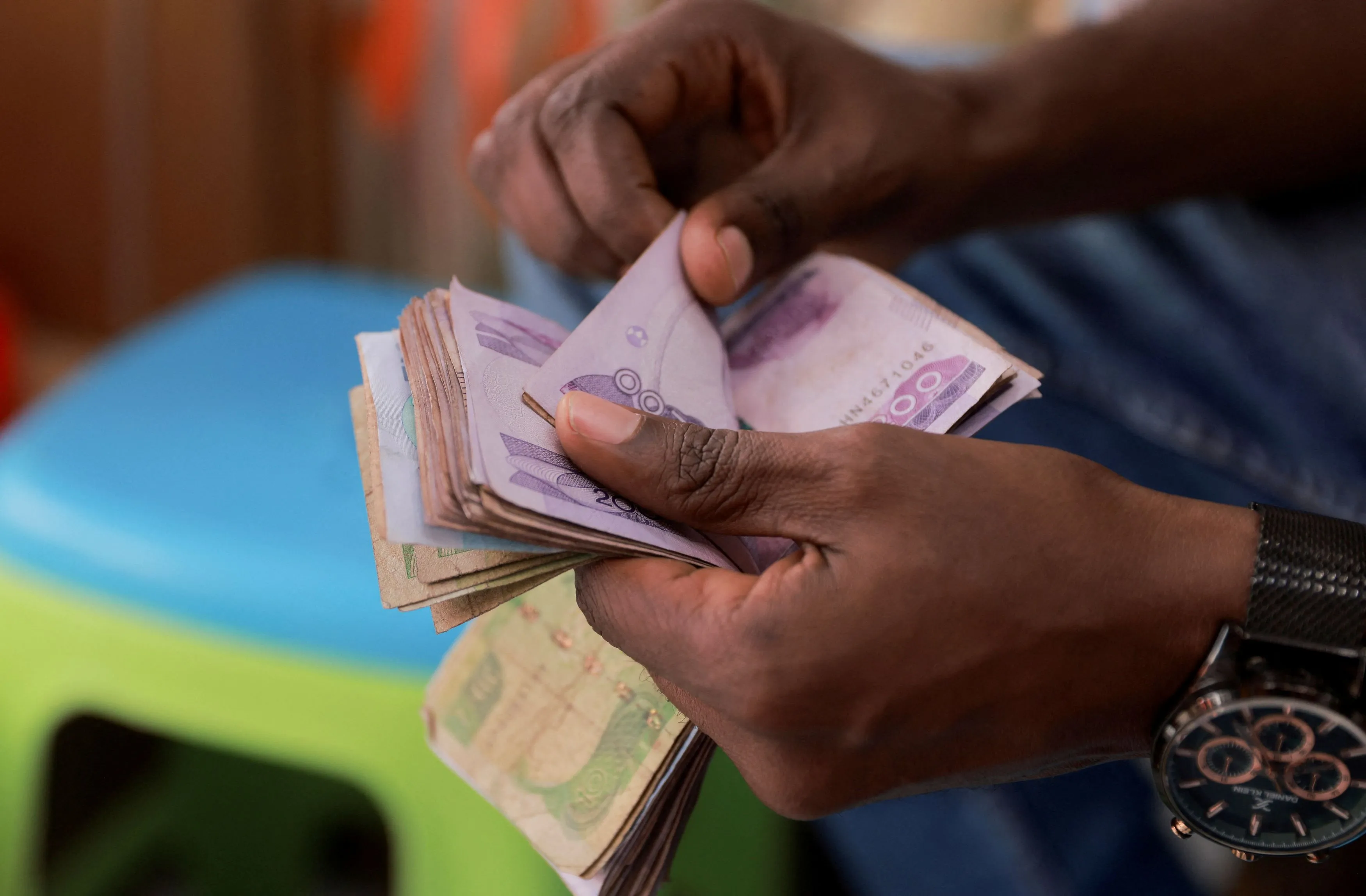 معركة خاسرة للبنك المركزي الاثيوبي امام انهيار سعر صرف البر