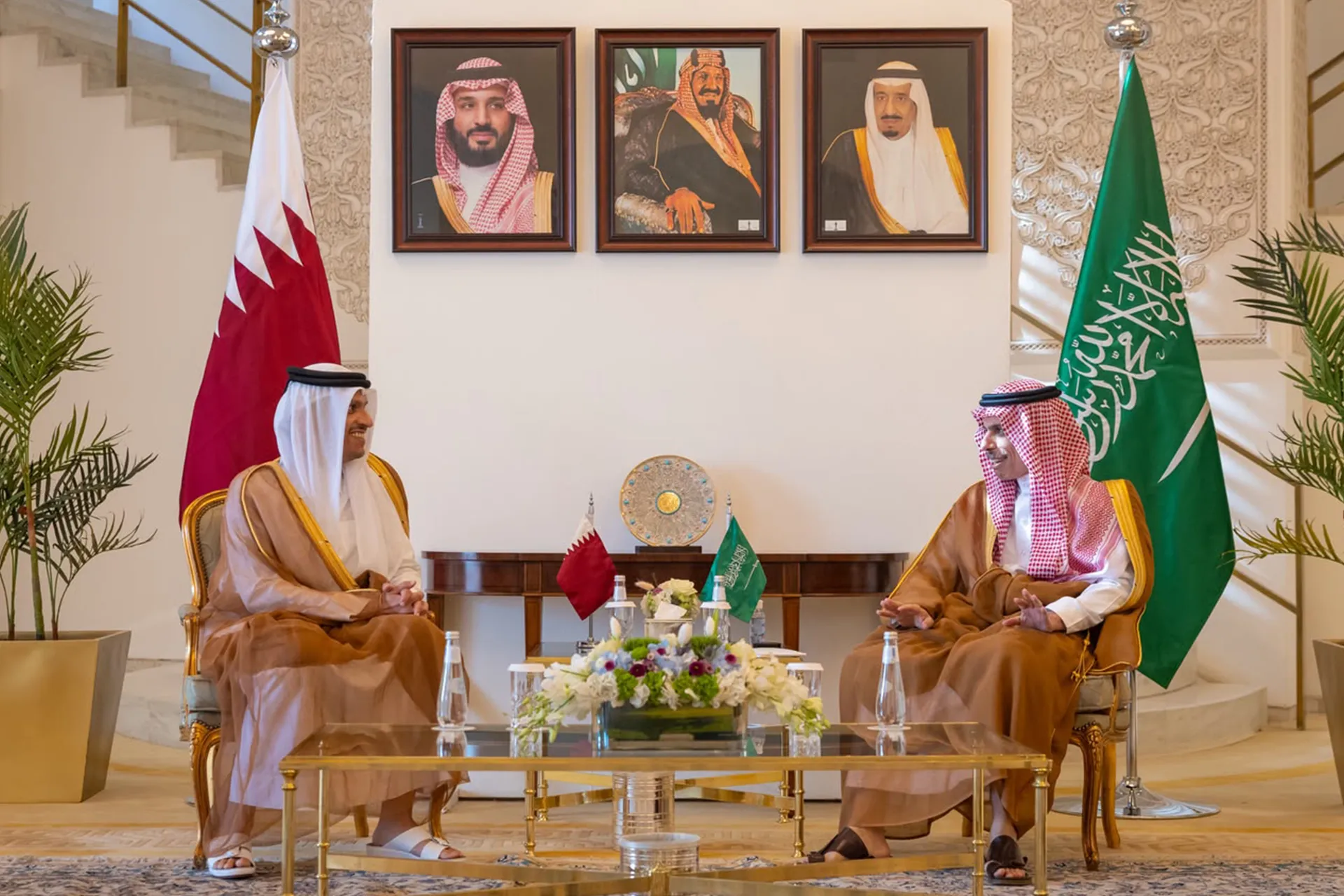 تحرك قطري سعودي مشترك لتعزيز امن الملاحة البحرية ورفض عرقلة مسار غزة