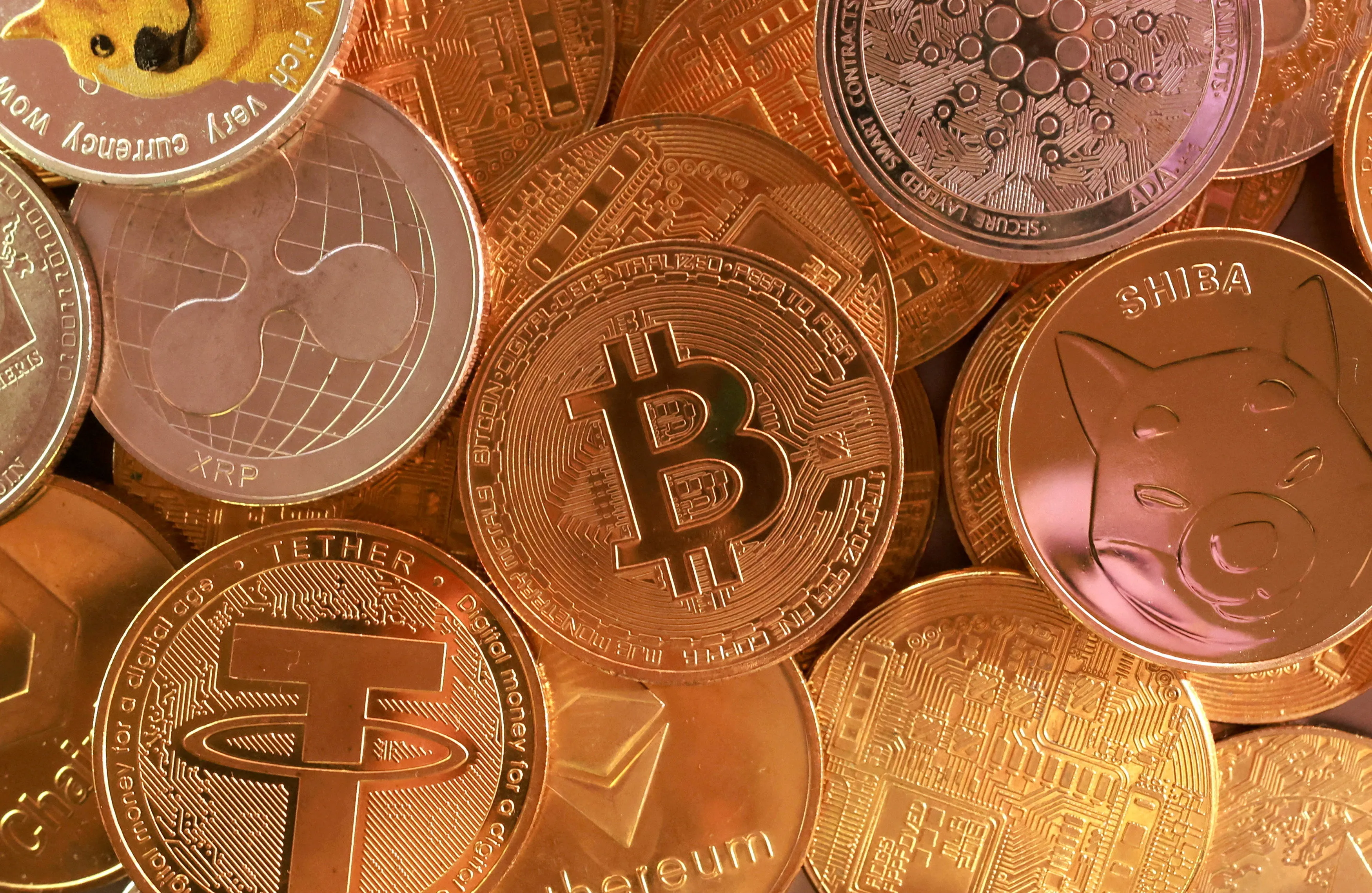 اباطرة التكنولوجيا والعملات الرقمية يغيرون قواعد اللعبة في الانتخابات الامريكية