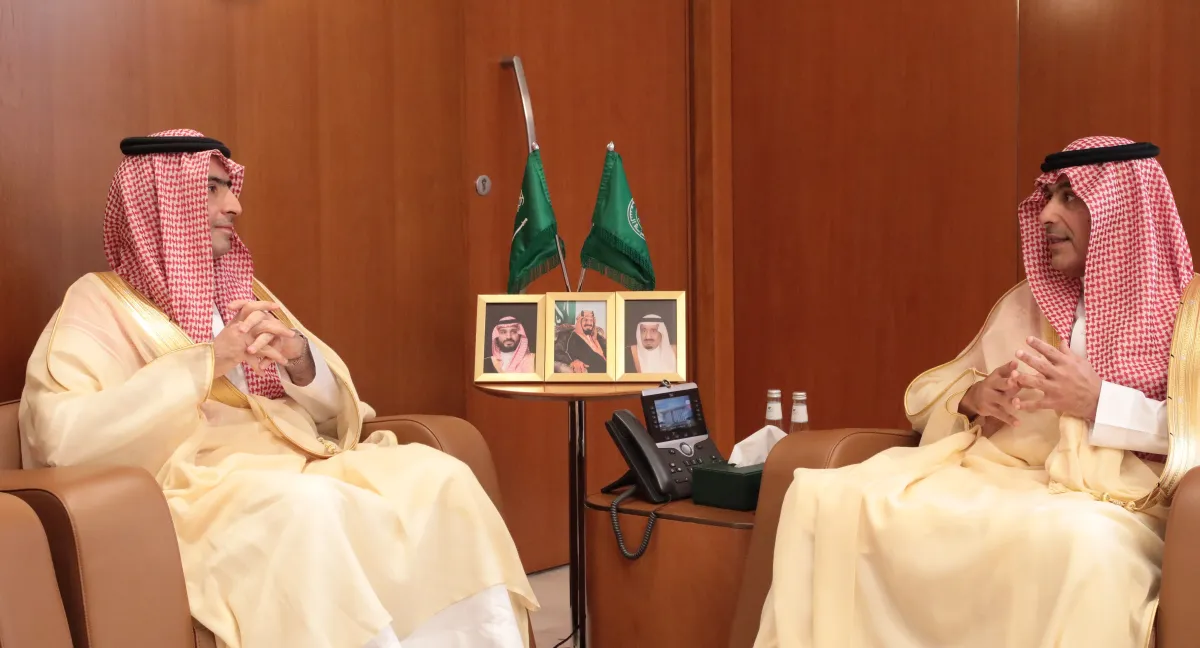 تعاون استراتيجي بين البنك المركزي وهيئة السوق المالية لتعزيز استقرار الاقتصاد السعودي