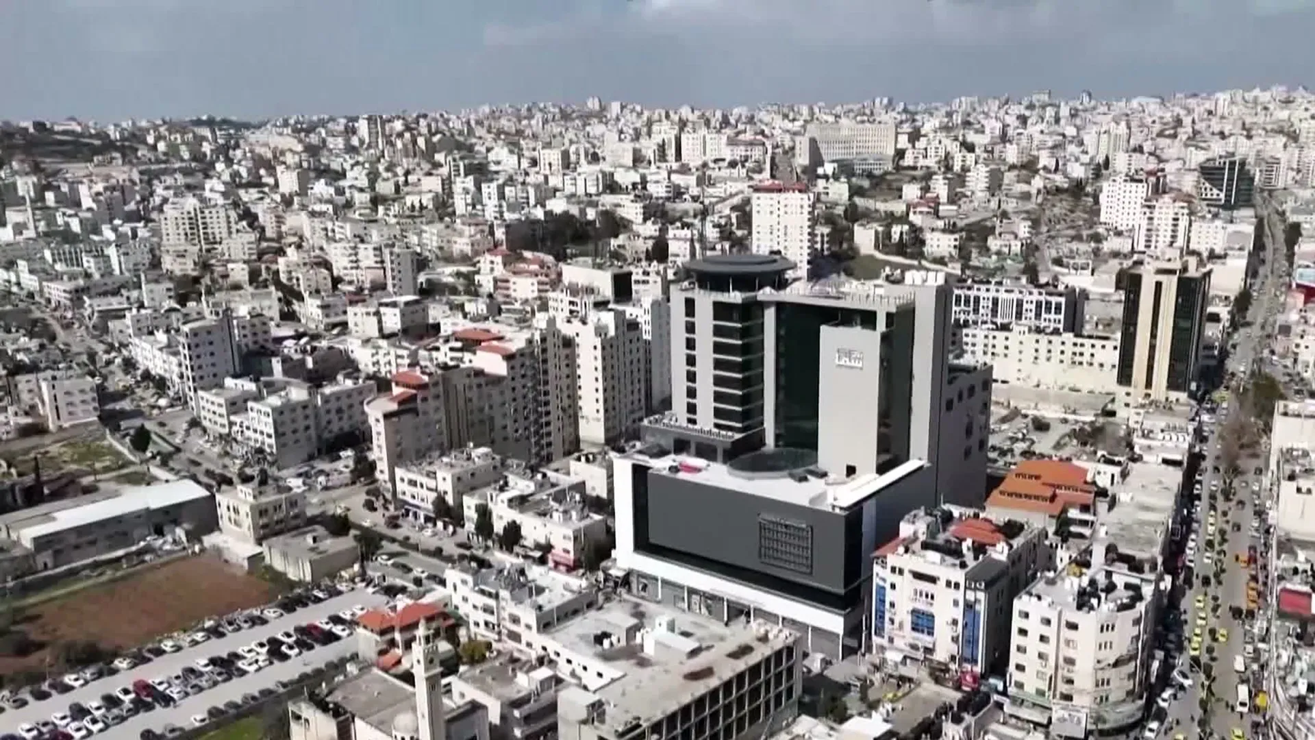 تصاعد وتيرة عنف المستوطنين في الضفة الغربية يثير مخاوف ميدانية وسياسية