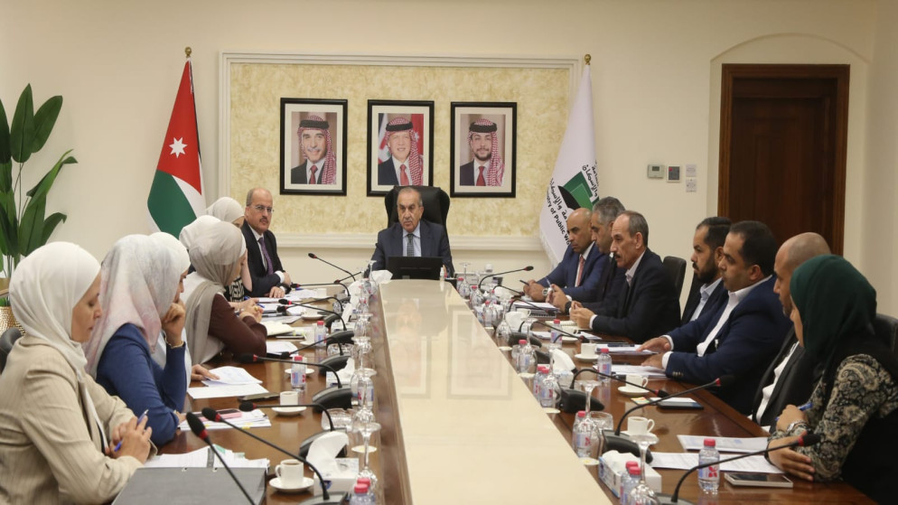 تحركات حكومية مكثفة لتسريع مشاريع رؤية التحديث الاقتصادي في الاردن