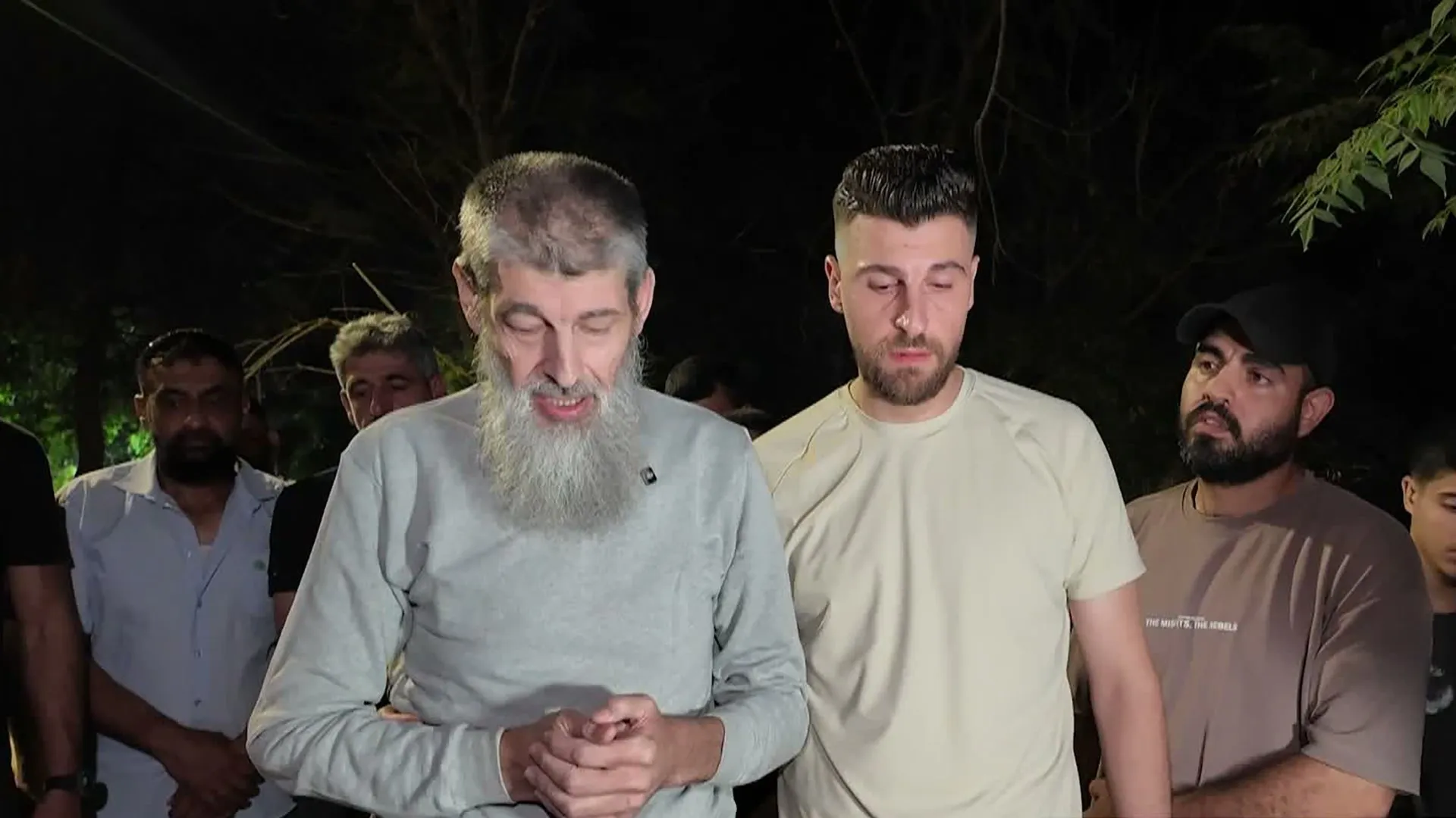 رحلة الالم والحرية اسير فلسطيني يغادر سجن النقب بعد رحيل زوجته