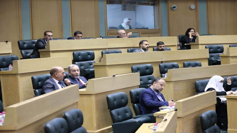 صلاحيات جديدة للمجالس البلدية في اختيار مديري البلديات ضمن قانون الادارة المحلية