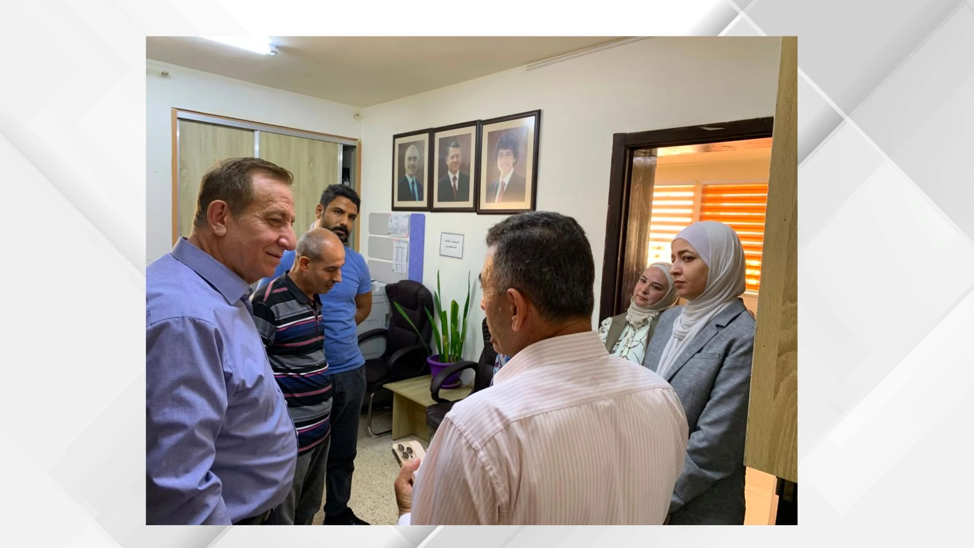 جولة ميدانية لوزير الزراعة لتعزيز كفاءة المكننة والارشاد الزراعي