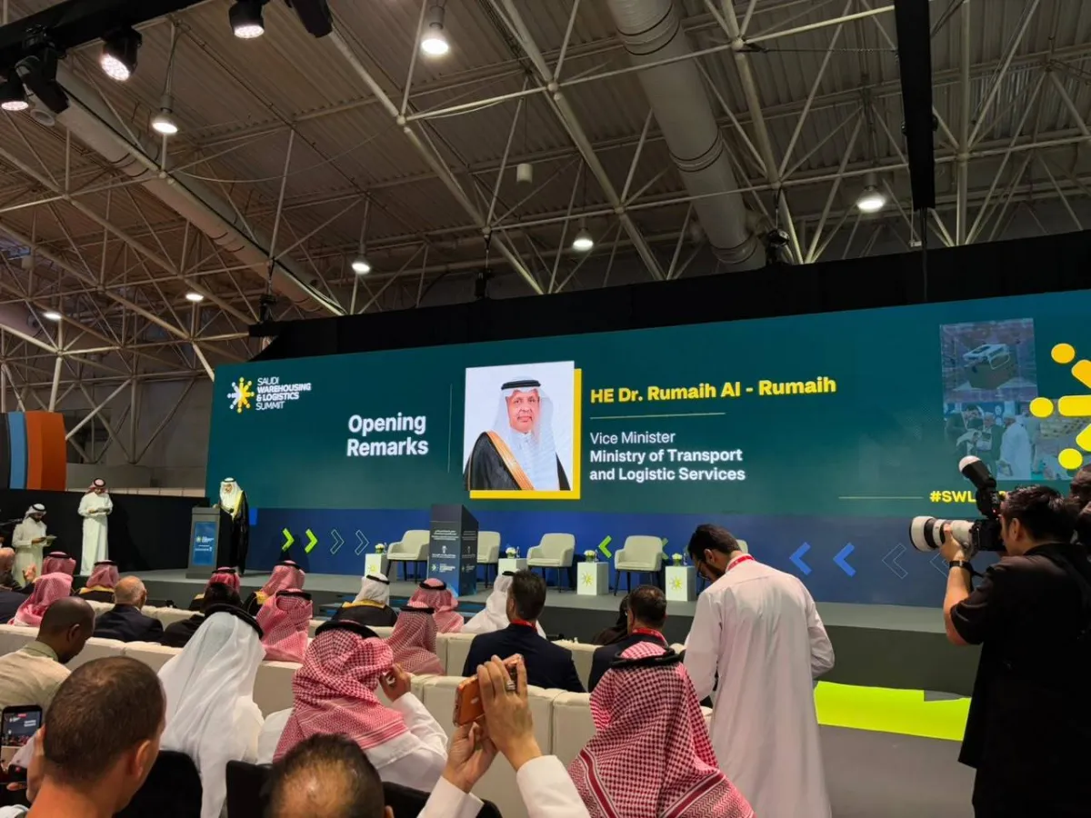 السعودية ترسم ملامح مستقبل التجارة الدولية كمركز لوجستي عالمي