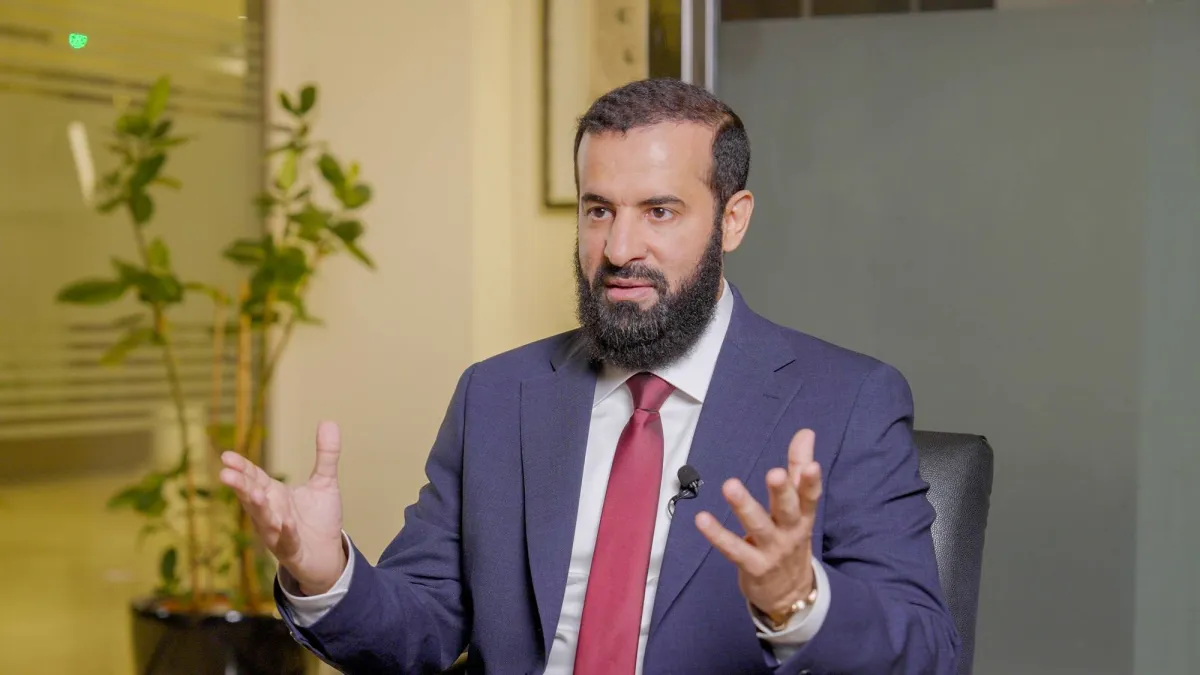 محافظ ابين يكشف تفاصيل التاهب العسكري لمواجهة الحوثيين وخطط التنمية