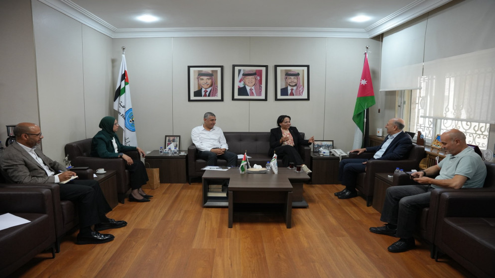تحرك اردني مكثف لدعم الاهالي في غزة والضفة الغربية