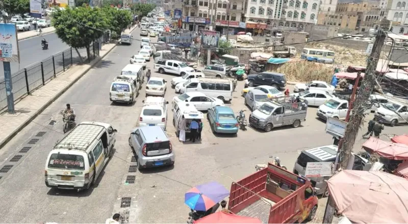 موجة غلاء خانقة في اليمن بعد قرارات الحوثيين الاخيرة برفع اسعار الوقود