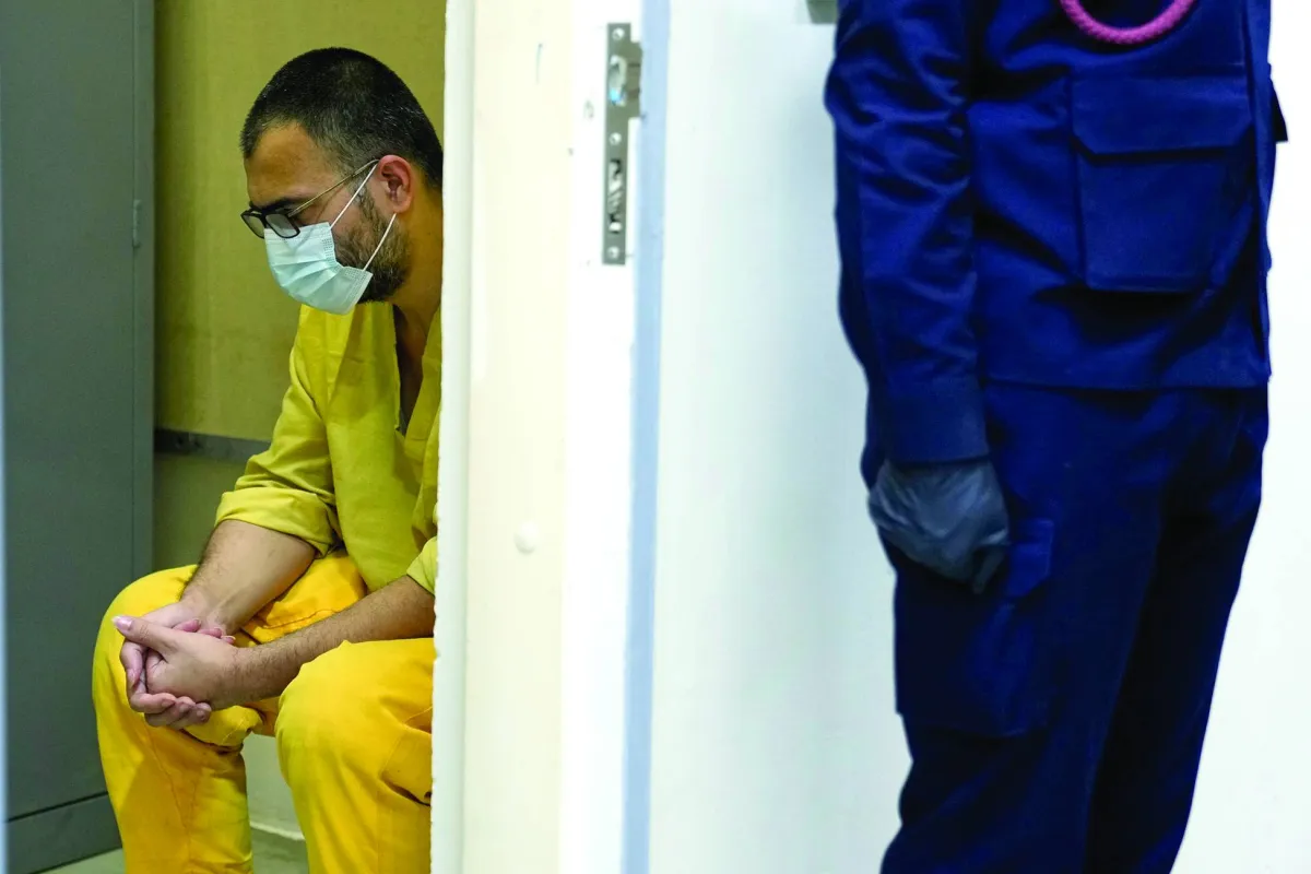 بغداد تحسم الجدل حول محاكمة سجناء داعش وتؤكد سيادتها القضائية