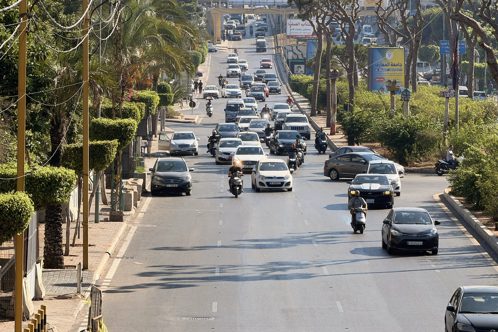 ازمة النقل في لبنان تلتهم ميزانيات الاسر وتغير نمط حياتهم اليومي