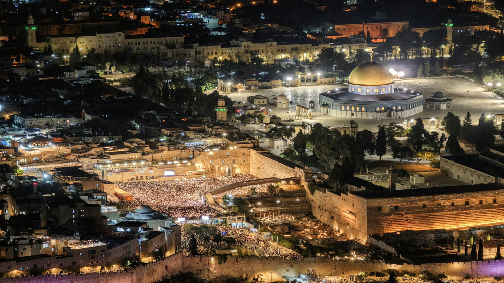 حصار خانق في القدس وحملات اعتقالات واسعة تضرب مدن الضفة الغربية